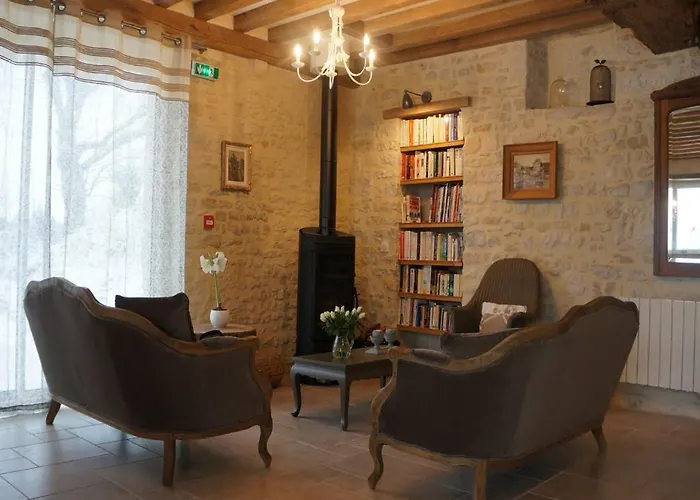 Les Oiseaux De Passage فندق مبيت وإفطار 4*