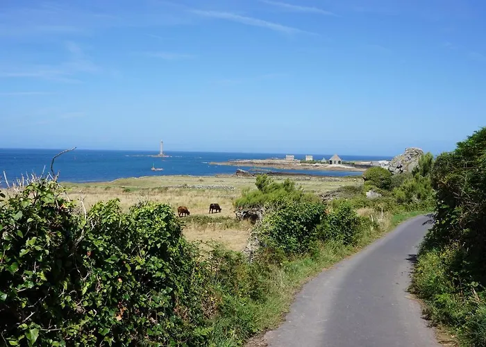 Les Oiseaux De Passage فندق مبيت وإفطار إيزيغني سور مير