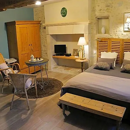 Les Oiseaux De Passage Bed & Breakfast 4*