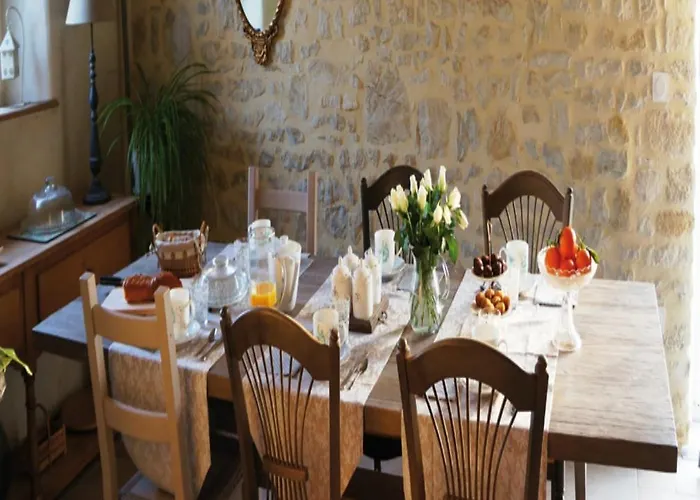 Les Oiseaux De Passage ベッド・アンド・ブレックファスト